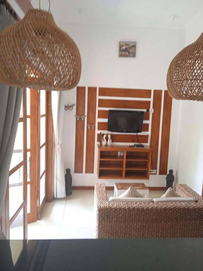 Villa Damay Dua Lovina Exterior foto